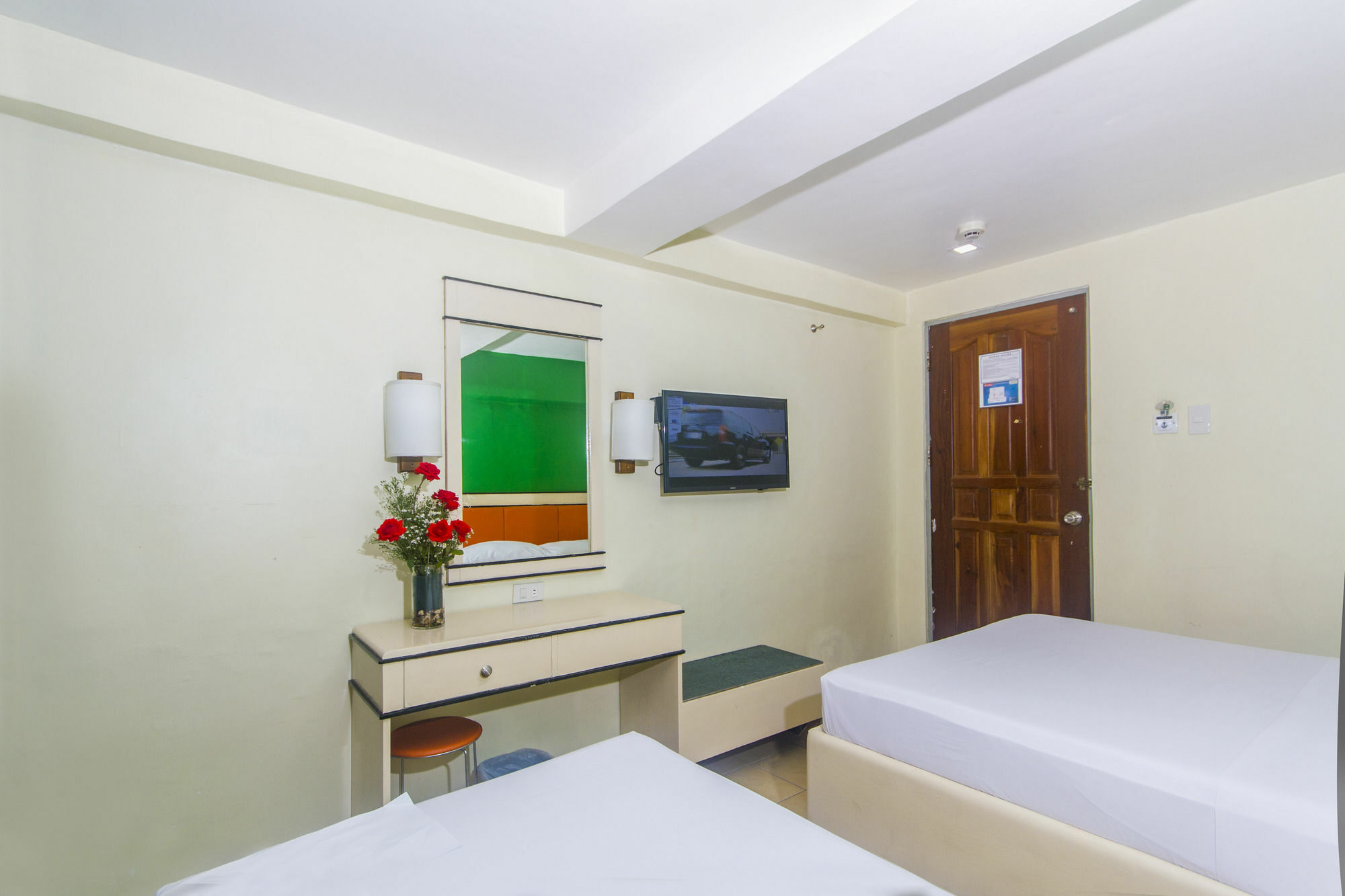 Usda Dormitory Hotel Cebu Ngoại thất bức ảnh